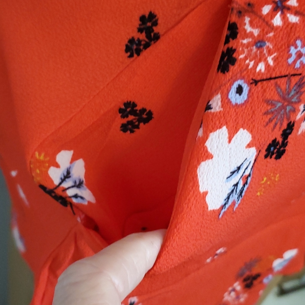 Stunning Summer 2021 Red Sundress - Picture 5 of 14